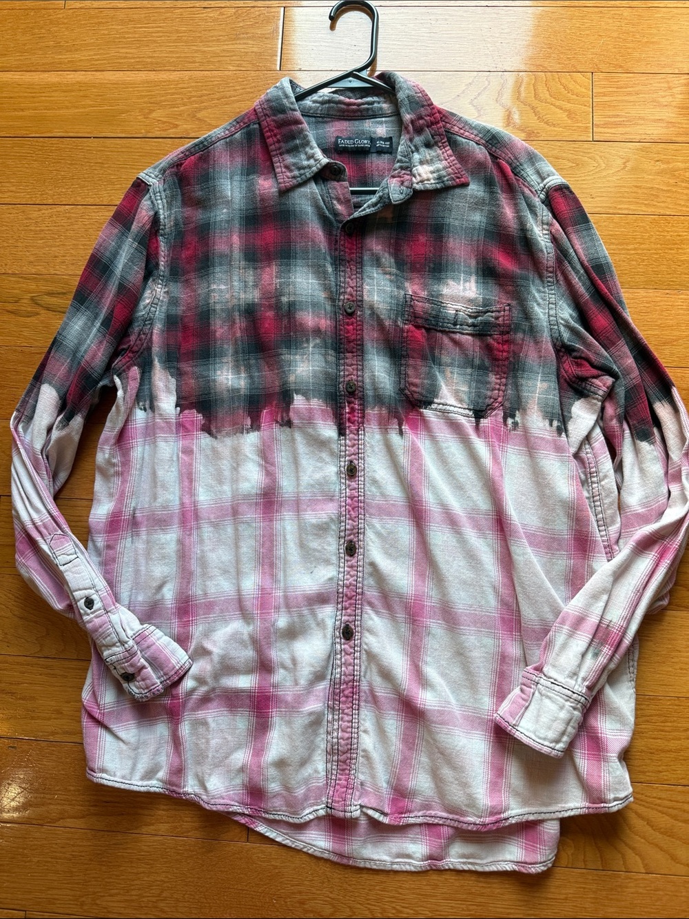 Women’s Long-Sleeve Plaid Button-Up Shirt - Pink/Black